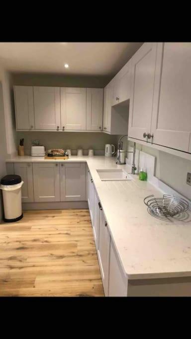 Newly Renovated 3 Bed Property - Countryside Views Dunstall Екстер'єр фото